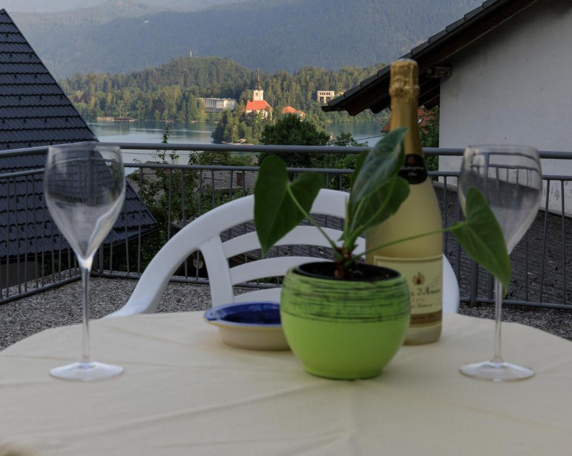 Apartment Mavrica Bled, Quiet Location, With A View Of The Lake Exteriér fotografie