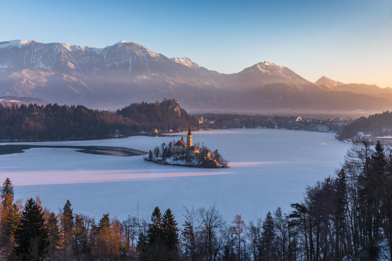 Apartment Mavrica Bled, Quiet Location, With A View Of The Lake Exteriér fotografie
